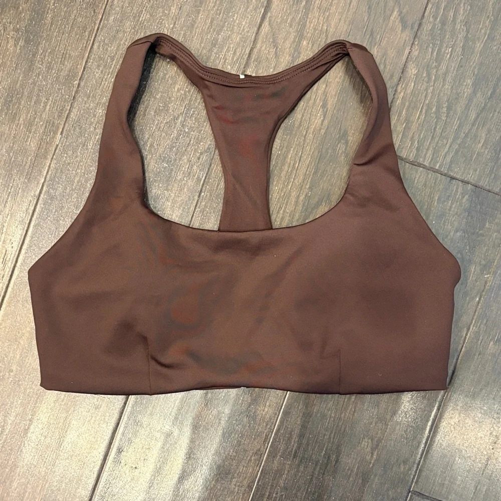 Vuori Evolve Lunar Brown Racerback Sports Bra Size Large NWOT - Picture 3 of 5